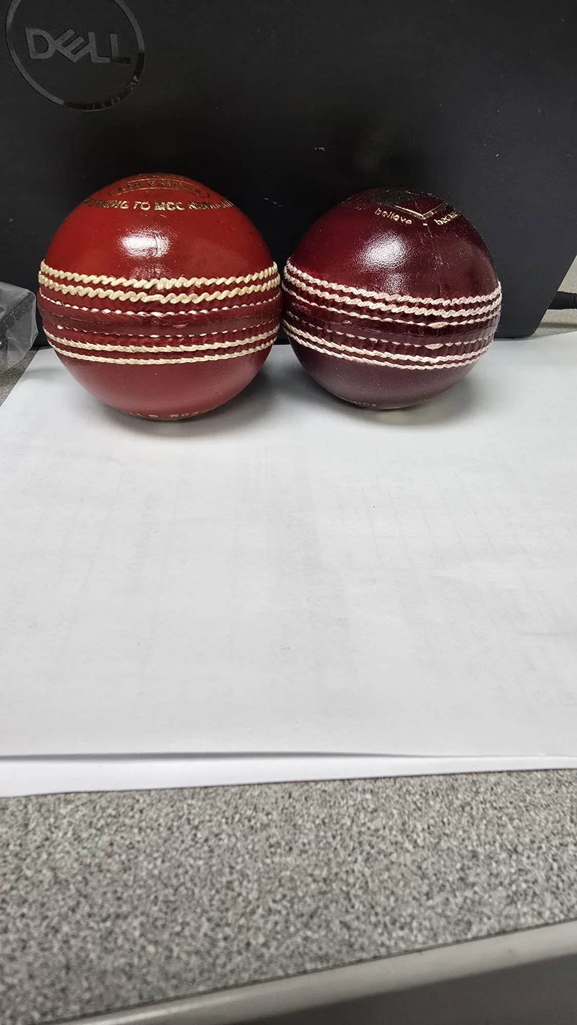 SG Club Cricket Ball - RED - Senior Size (Pack of 1) - Image 4