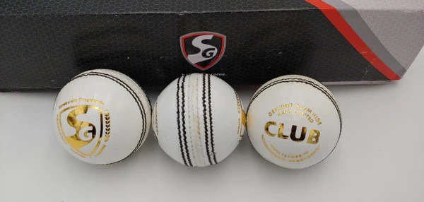 SG  Club Cricket Ball - WHITE - Senior Size (Pack of 1) - Image 8