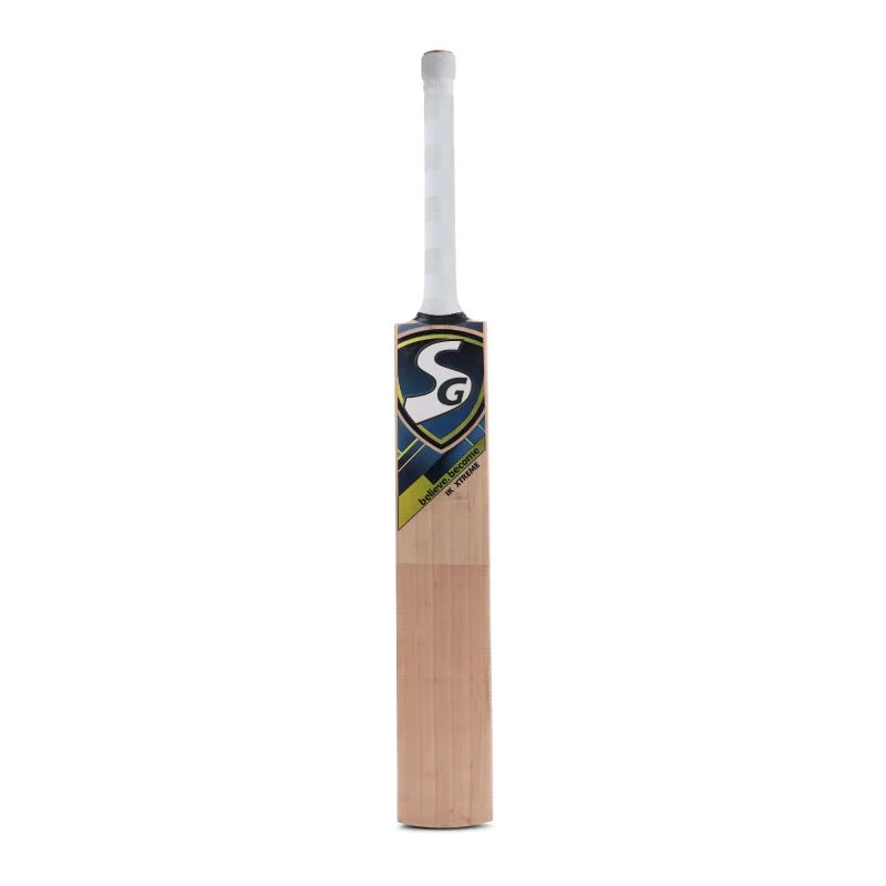 SG IK Xtreme Cricket Bat 2025 - Image 5