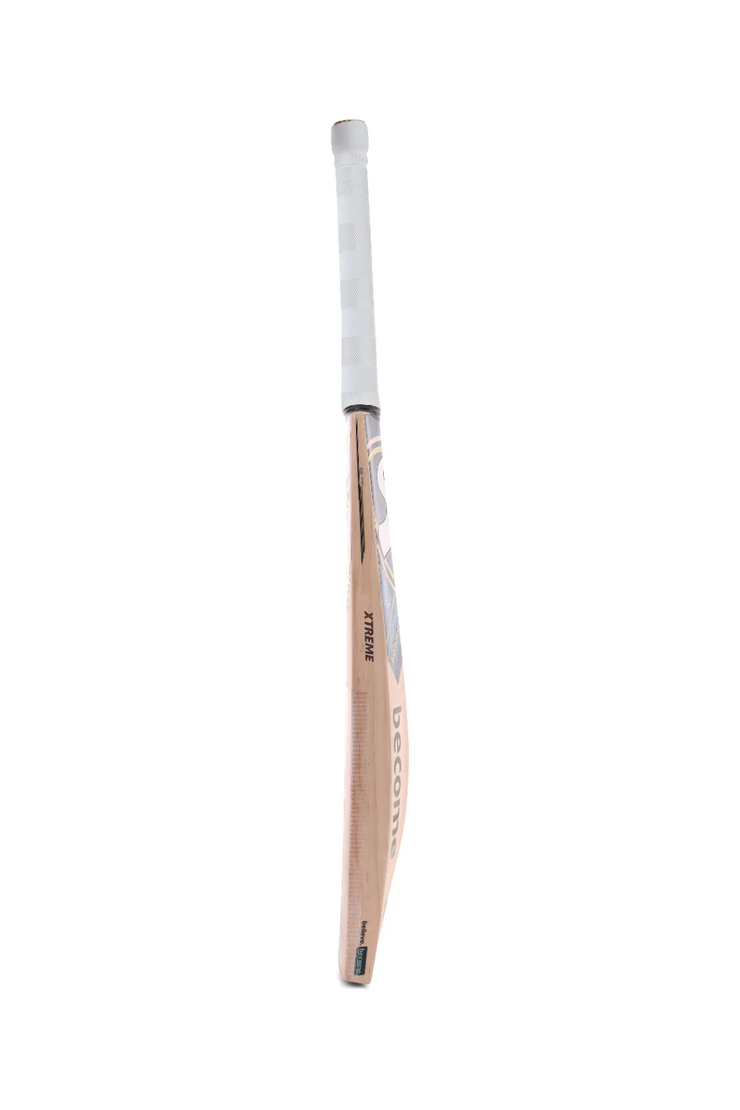 SG IK Xtreme Cricket Bat 2025 - Image 6