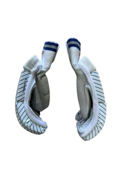MRF Legend 3.0 Batting Gloves (UK Model 2) - Image 3