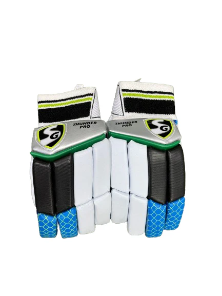 SG THUNDER PRO Batting Gloves 2025 - Image 3