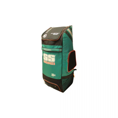 SS Master 1500  Cricket Kit Bag - Image 4