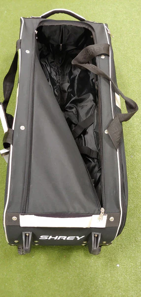 Shrey Elite Coffin Wheelie Cricket Kit Bag - Image 10