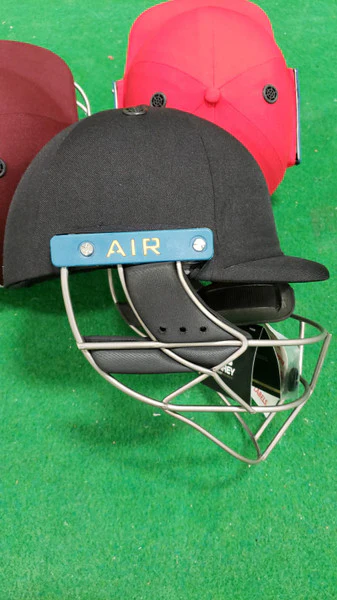 Shrey Master Class AIR 2.0 Cricket Helmet - Titanium - Image 5