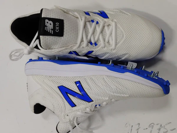 New Balance CK 10 BL4 Cricket Shoes (White/Blue) - Image 5