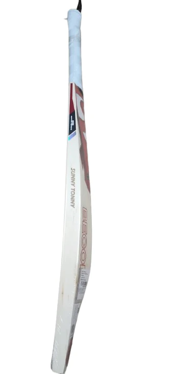 SG Sunny Tonny Junior Cricket Bat 2026 - Image 2