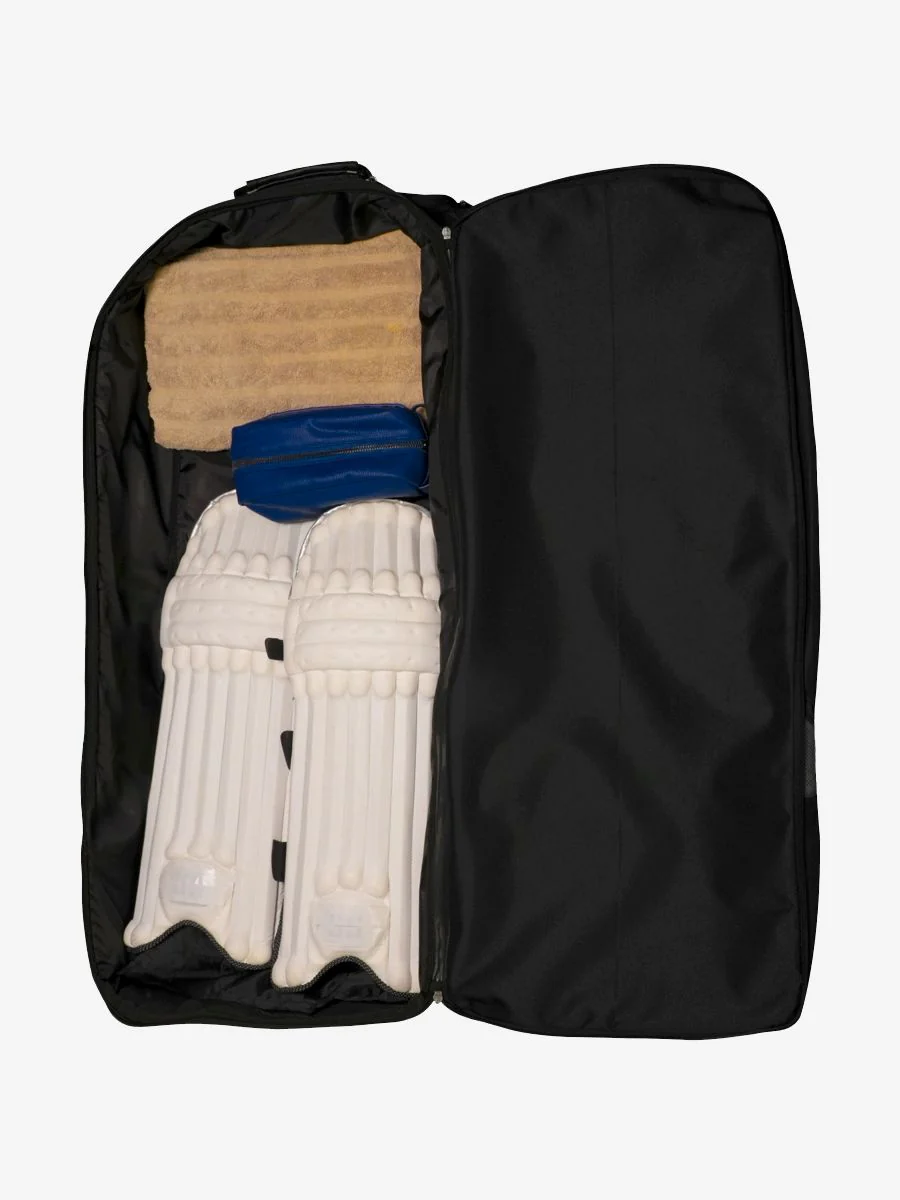 Shrey Meta 150 Wheelie Cricket Bag-Black - Image 9